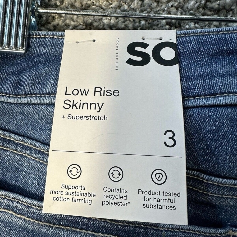 SO Juniors Low Rise Cargo Skinny Jeans SZ 3 NWT - Picture 10 of 10